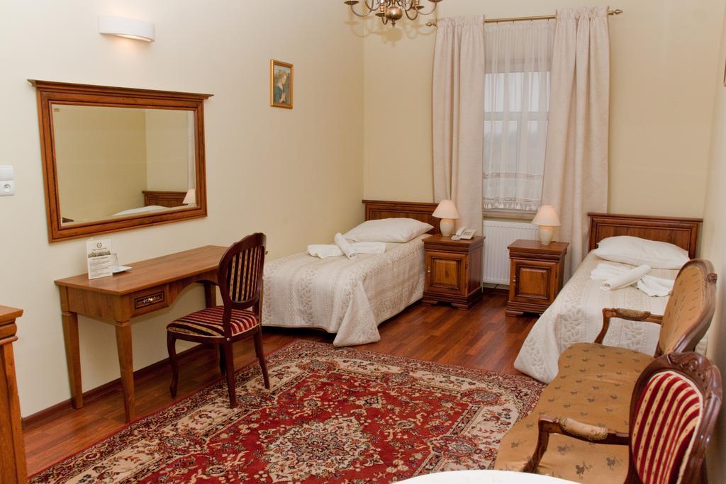 Napoleon Hotel 3*