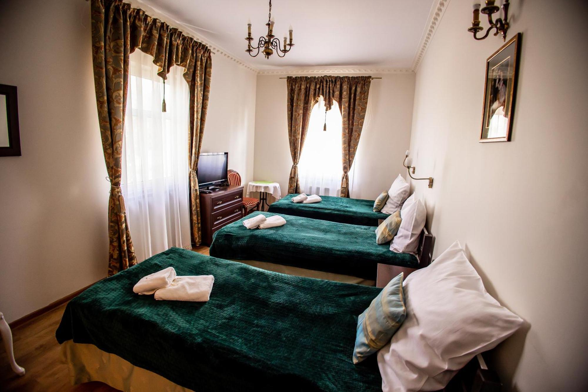 Hotel Napoleon Wroblew (Sieradz)