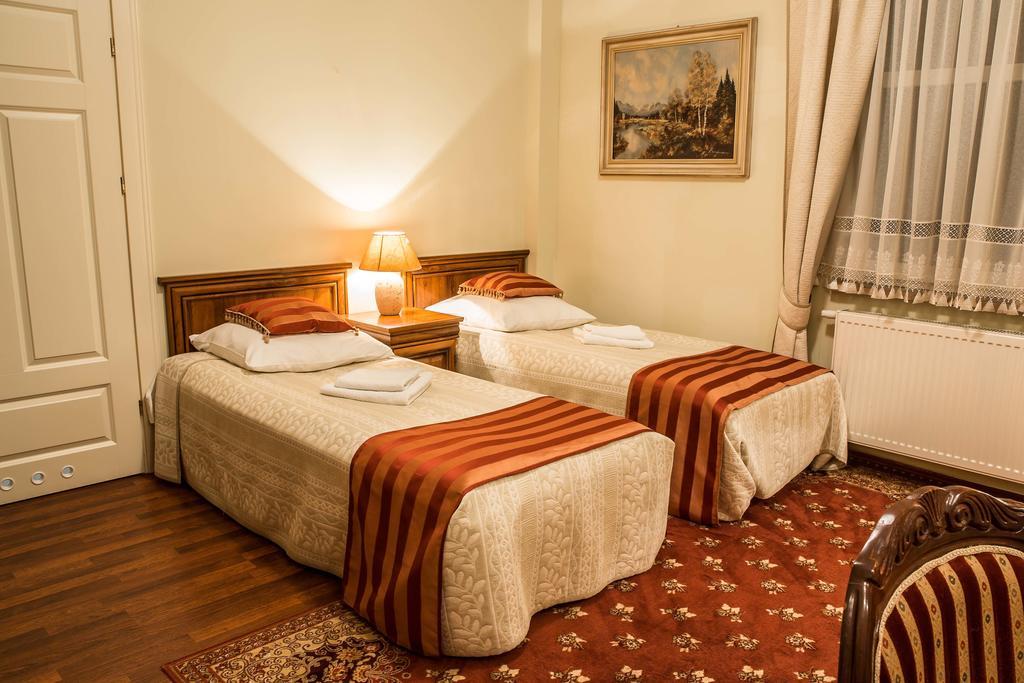 Napoleon Hotel Wroblew (Sieradz)