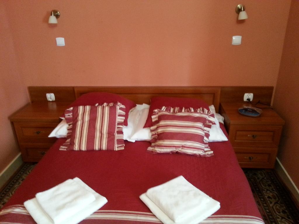 Napoleon Hotel